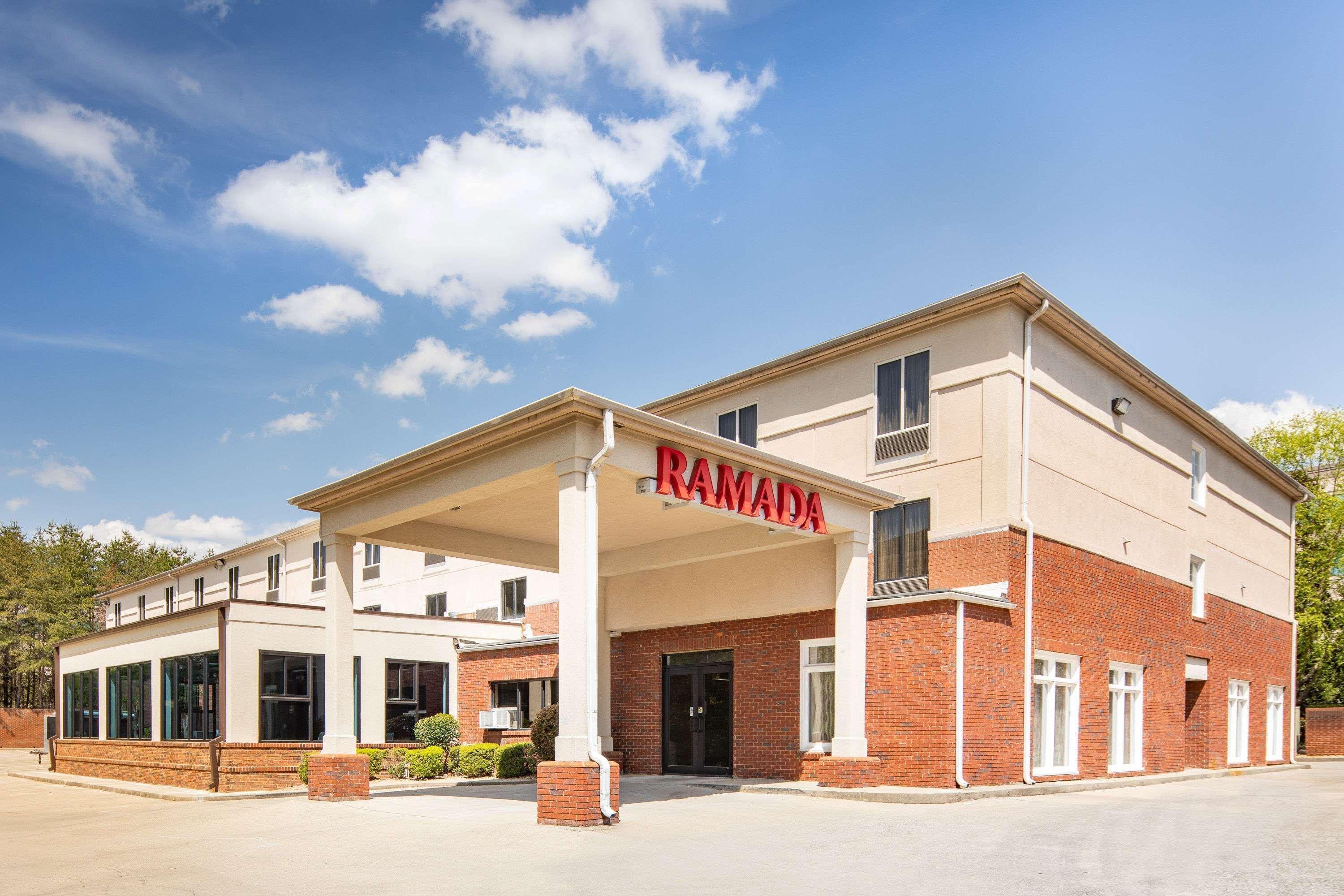 Ramada By Wyndham Alpharetta Atlanta North Hotel Exterior foto
